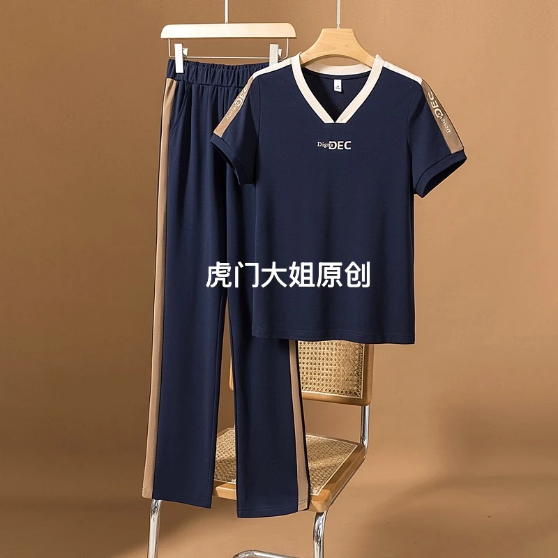 5283夏季圆领时尚刺绣优雅妈妈短袖大码运动装夏季运动套装女