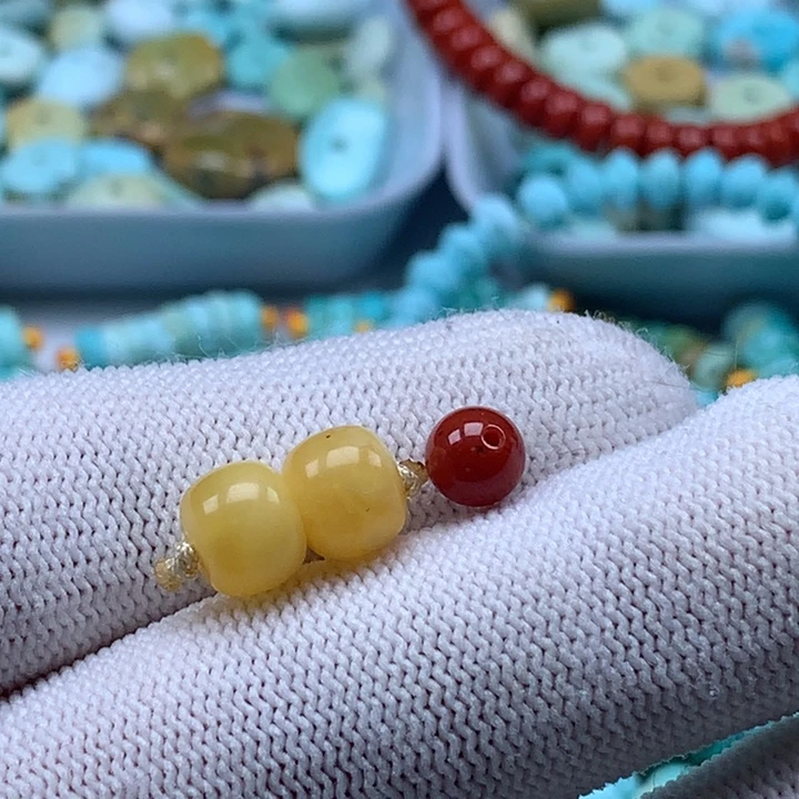 南红玛瑙未镶嵌珠宝奇石