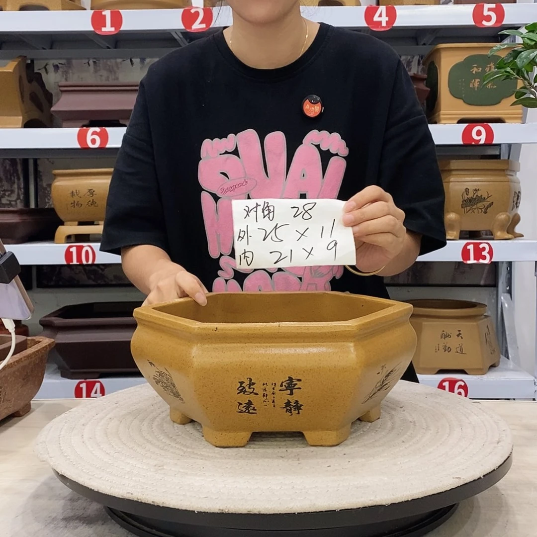 紫砂花盆紫砂花盆