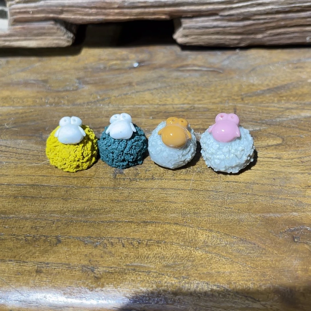 特价一组小羊压盆石2厘米