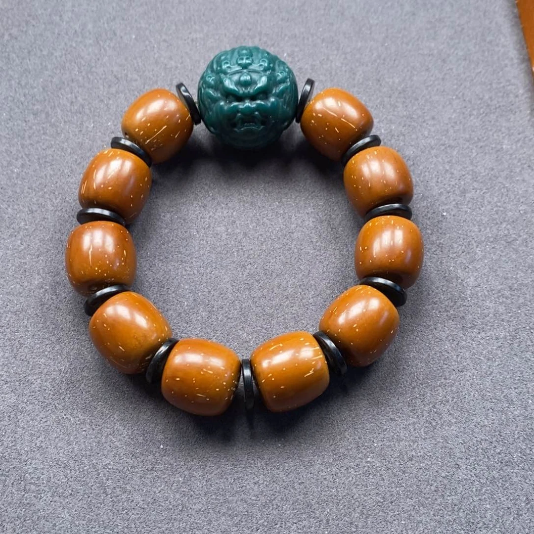 菩提把件紫金鼠菩提