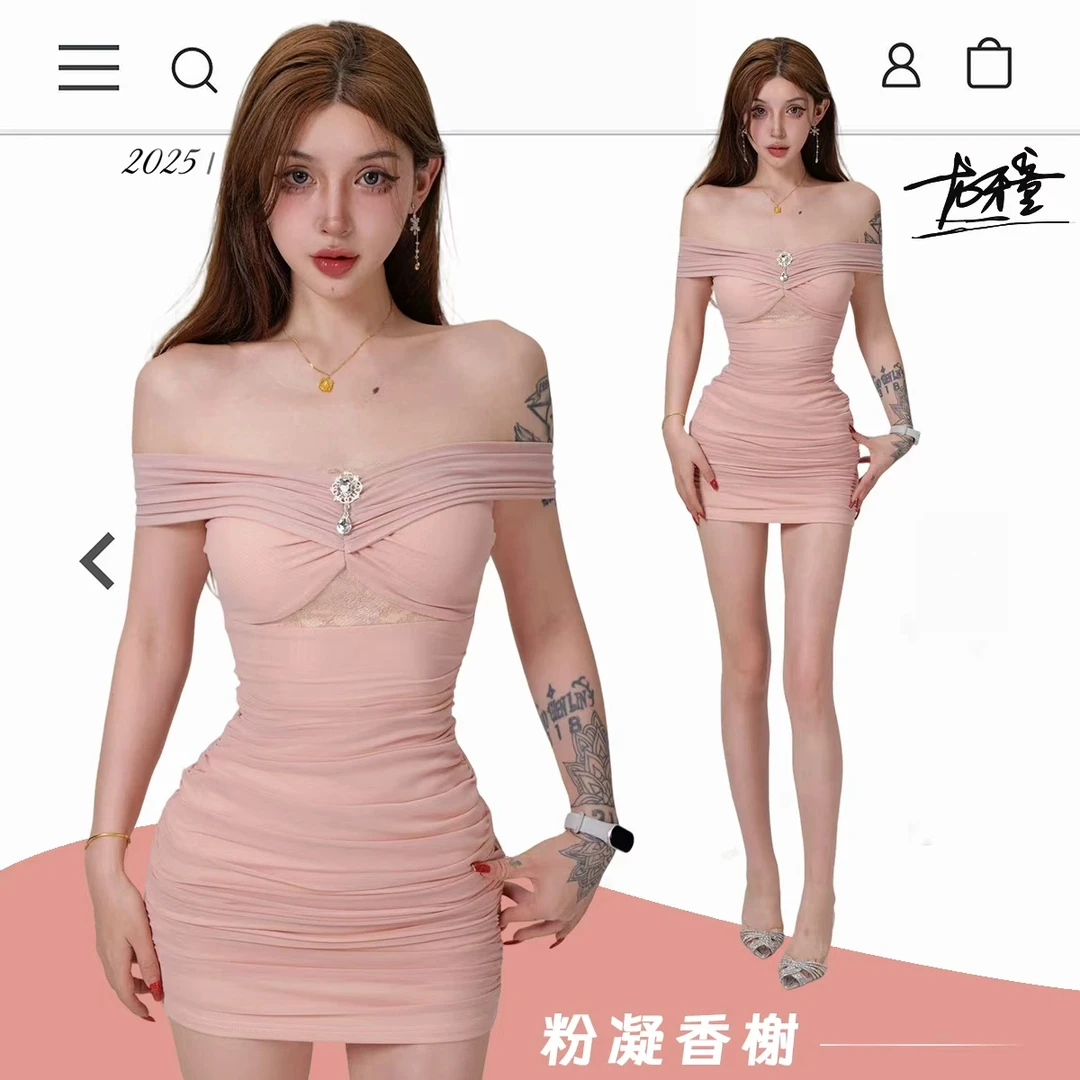龙牙童推荐【粉凝香榭】显瘦一字肩修身连衣裙气质时尚性感夏季露肩