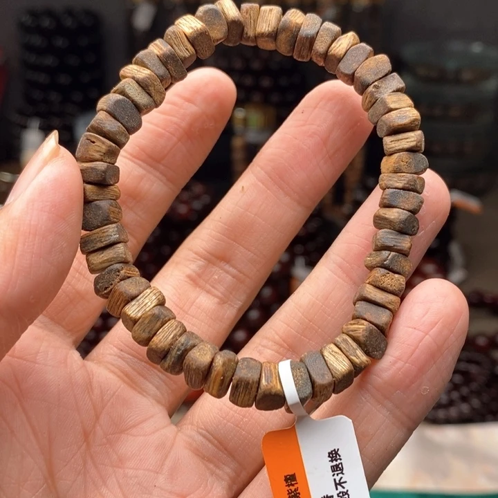 沉香手串大号碎银子