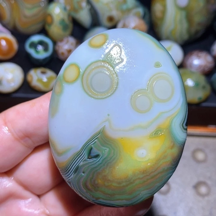 玛瑙/玉髓未镶嵌珠宝半成品