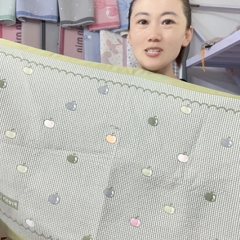 棉纱布绿色平安果纯棉