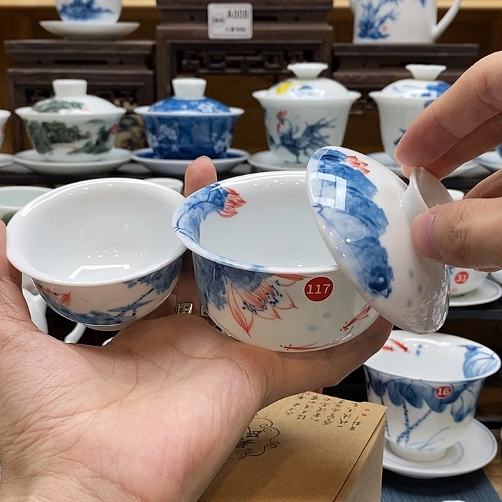 手绘荷花小胖妞盖碗175cc悬停➕压手杯釉下彩微瑕福利款