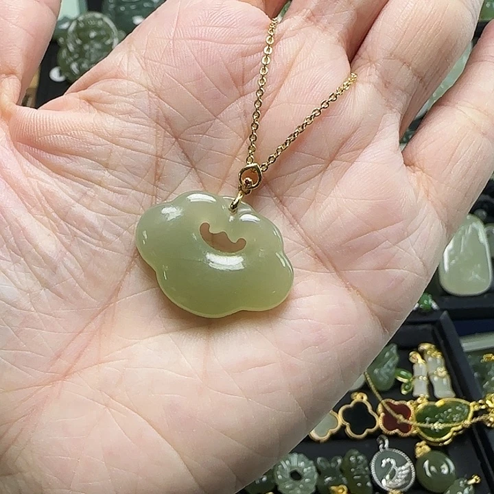 吊坠(赠链)银S925镶嵌和田玉