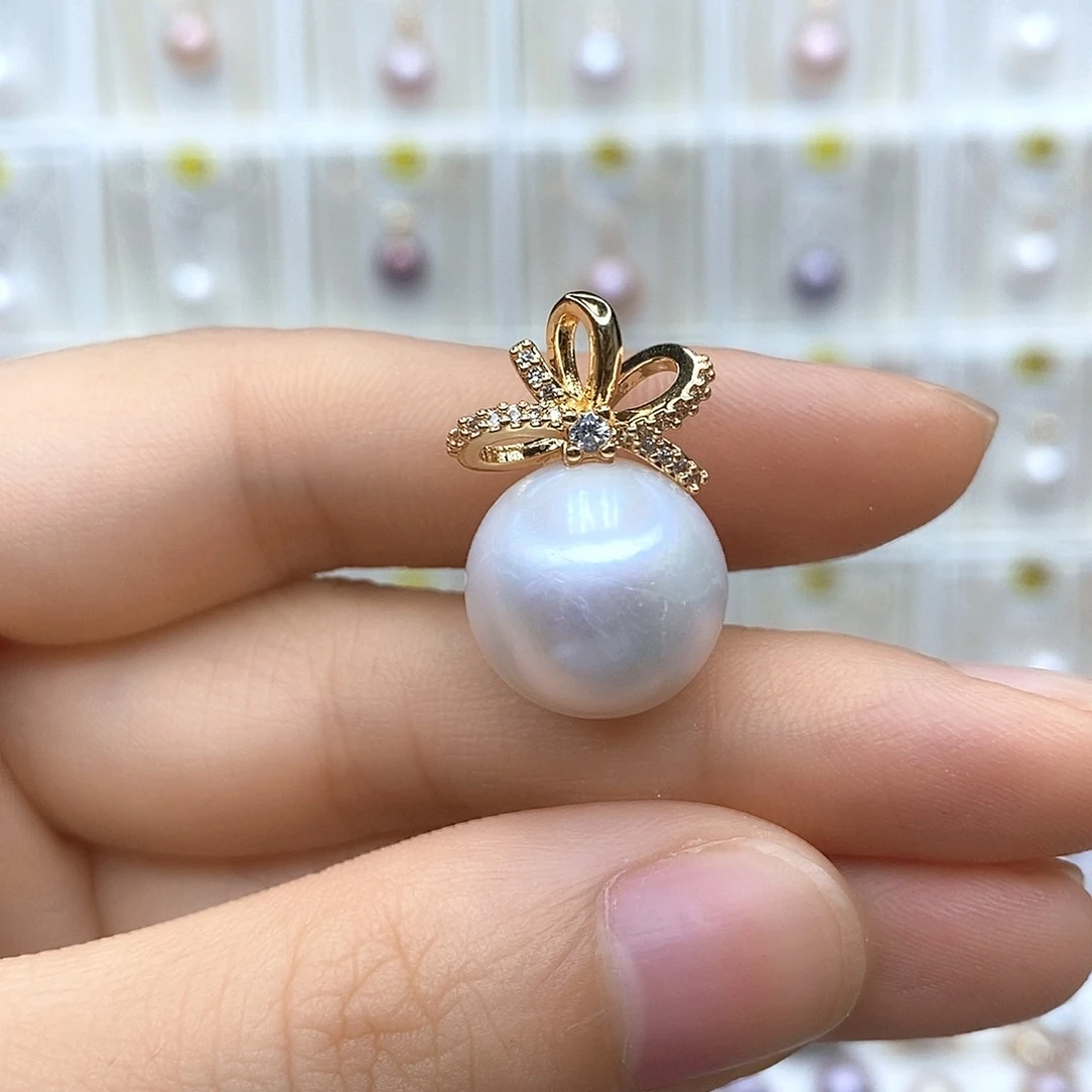 淡水珍珠合金颈饰