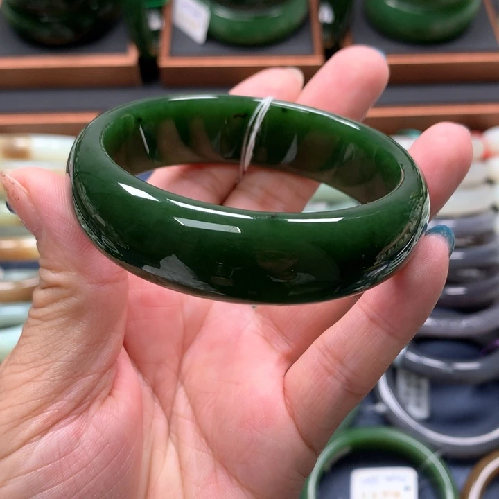 【闪购商品】未镶嵌手镯和田玉（碧玉）8