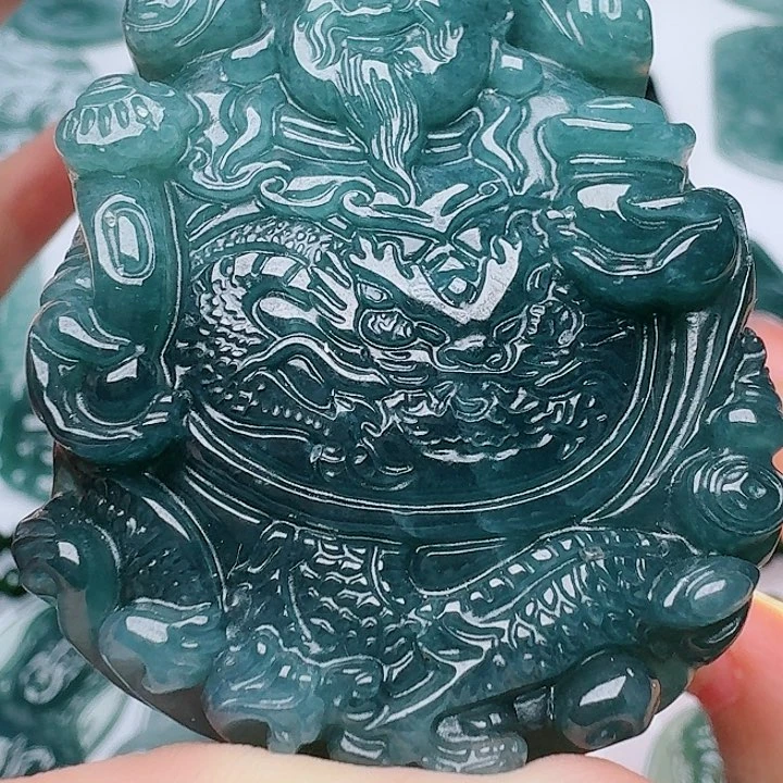 翡翠未镶嵌颈饰1111111
