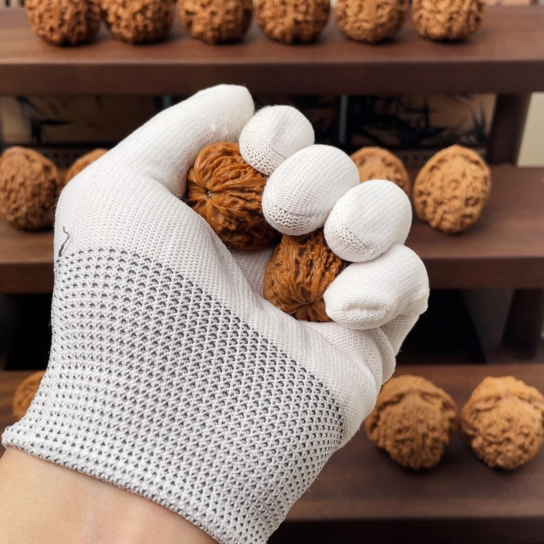 Z***y文玩核桃吊坠南疆石