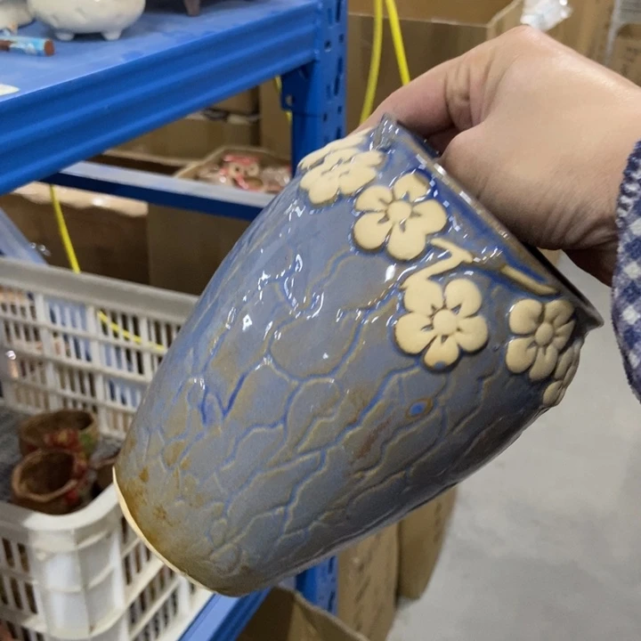 陶瓷花盆单场满9.9发9.5*15.5瑕疵