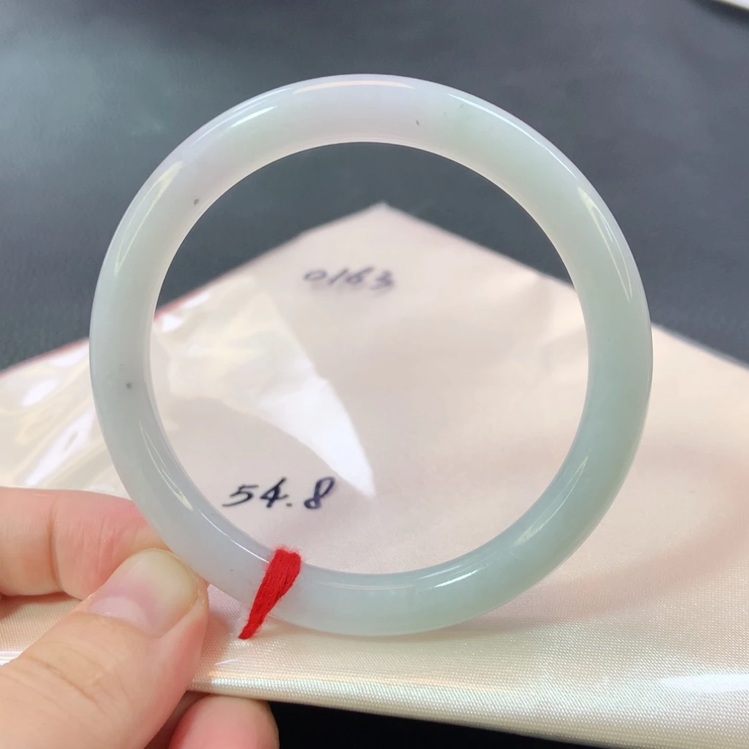 翡翠手镯未镶嵌0163号