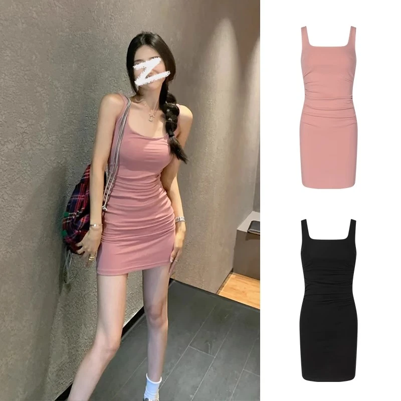 辣妹性感方领褶皱吊带连衣裙女夏季收腰小个子修身收腰包臀短裙子