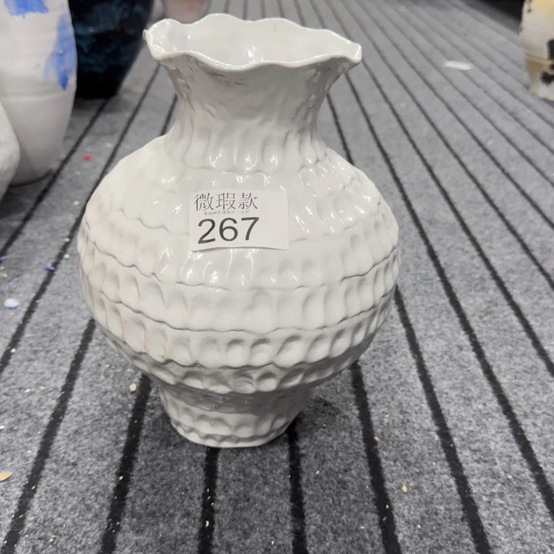 白***纸摆件景德镇高温花瓶编码267高30口8默认无孔