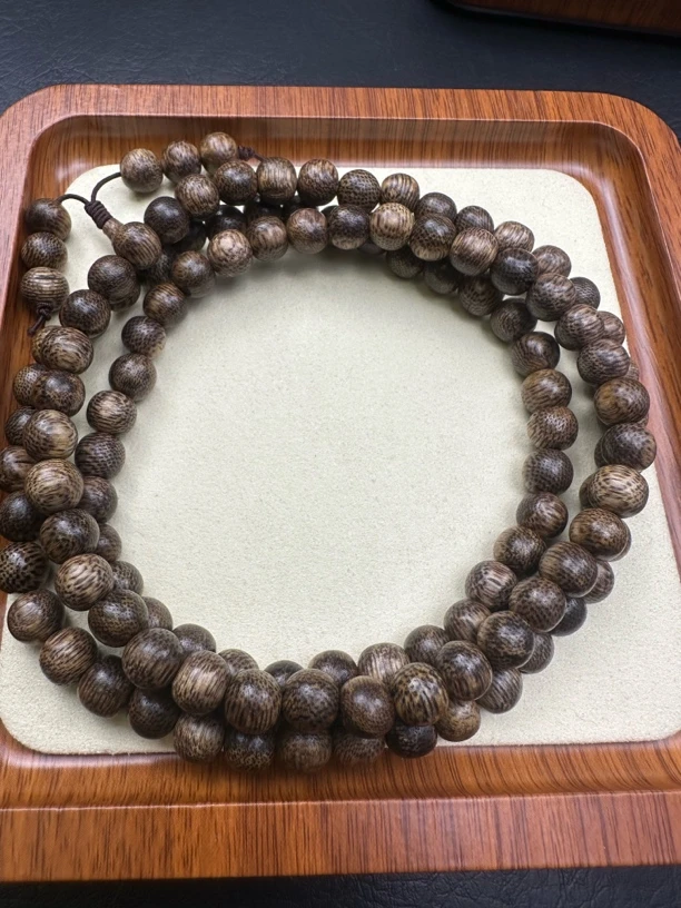 时尚潮流老香手串8mm M008