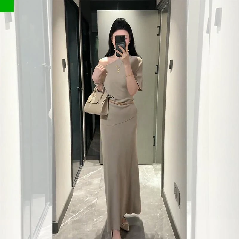 韩系ootd穿搭一整套装女夏季高级感斜肩短袖t恤上衣包臀裙两件套