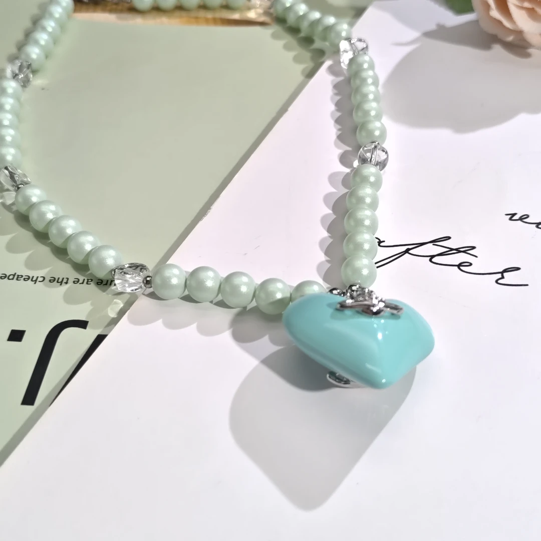 铜合金仿珍珠项链 05465欧美风个性气质时尚珠珠爱心星球百搭项链