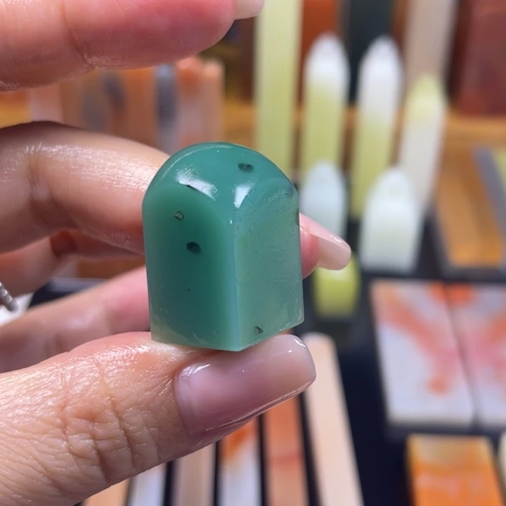 青田石印石缅甸绿1.7×1.6×2.3