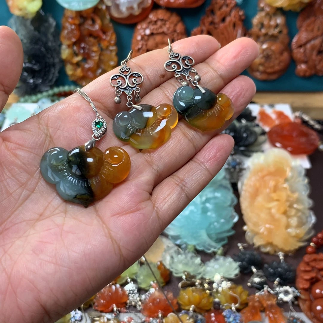 蛇纹石玉耳坠挂坠套装未镶嵌