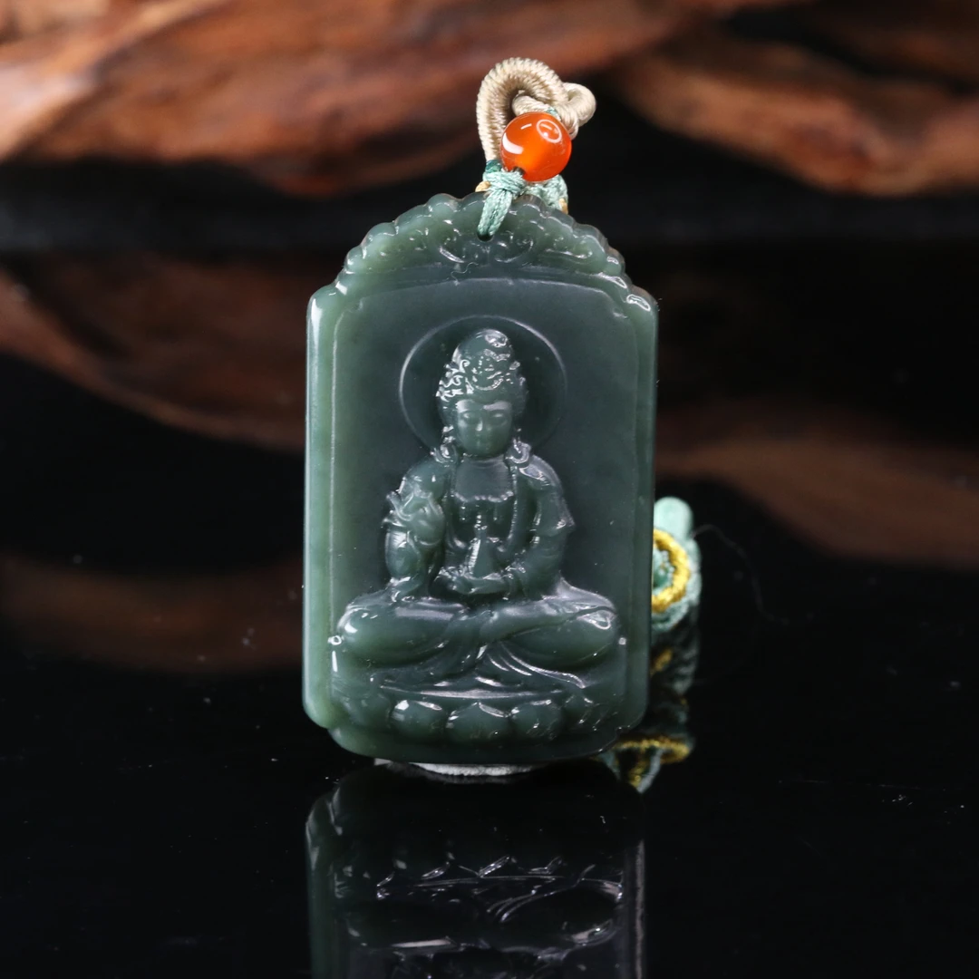 2和田玉观音/300122北京中保拍卖