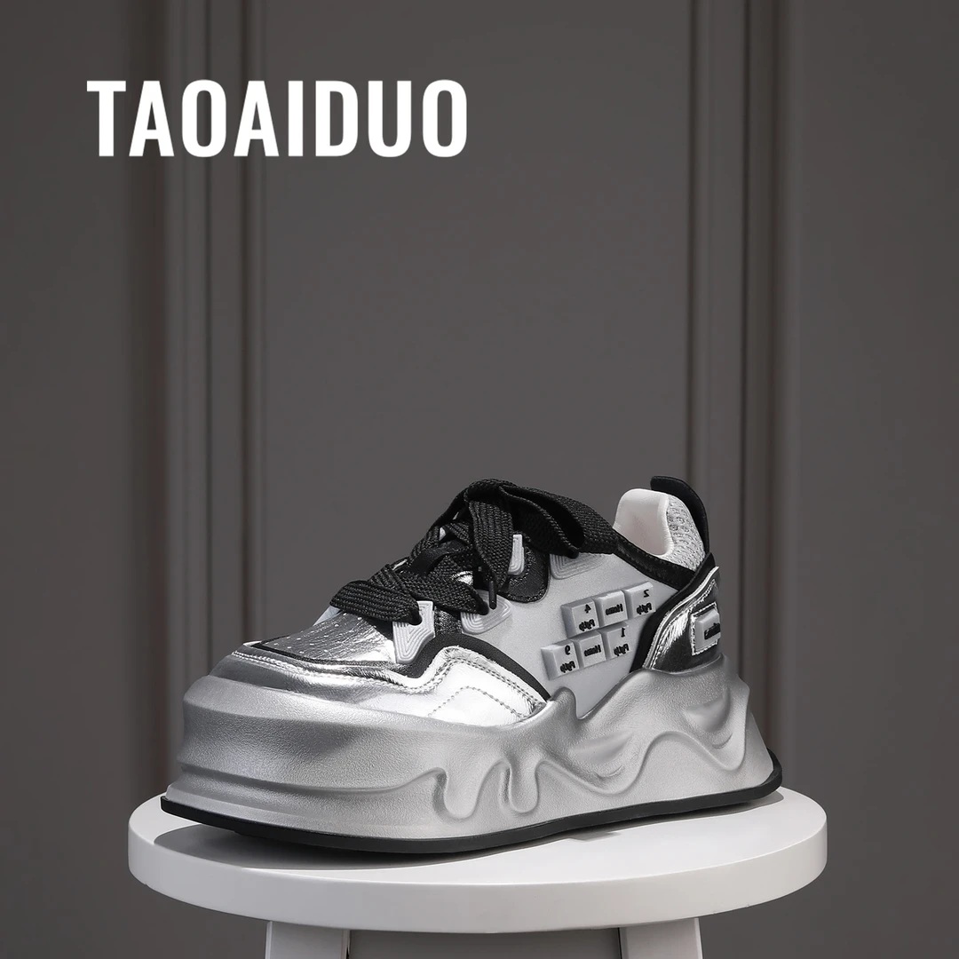 断码现货●增高6.5cm时尚女士休闲鞋7880