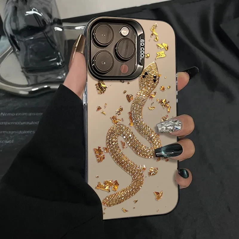 闪亮金蛇彩银适用苹果16pro华为荣耀OPPO/VIVO小米15防摔手机壳