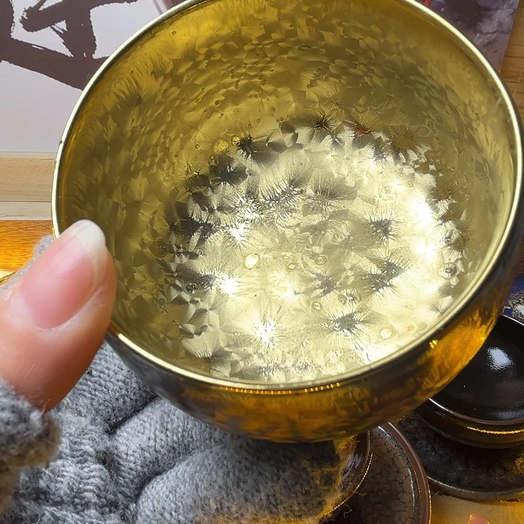 茶盏我不喜欢这样一天过完又不