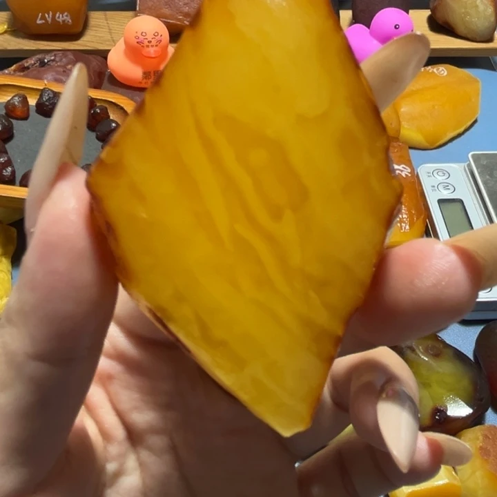 定制琥珀波罗的海琥珀