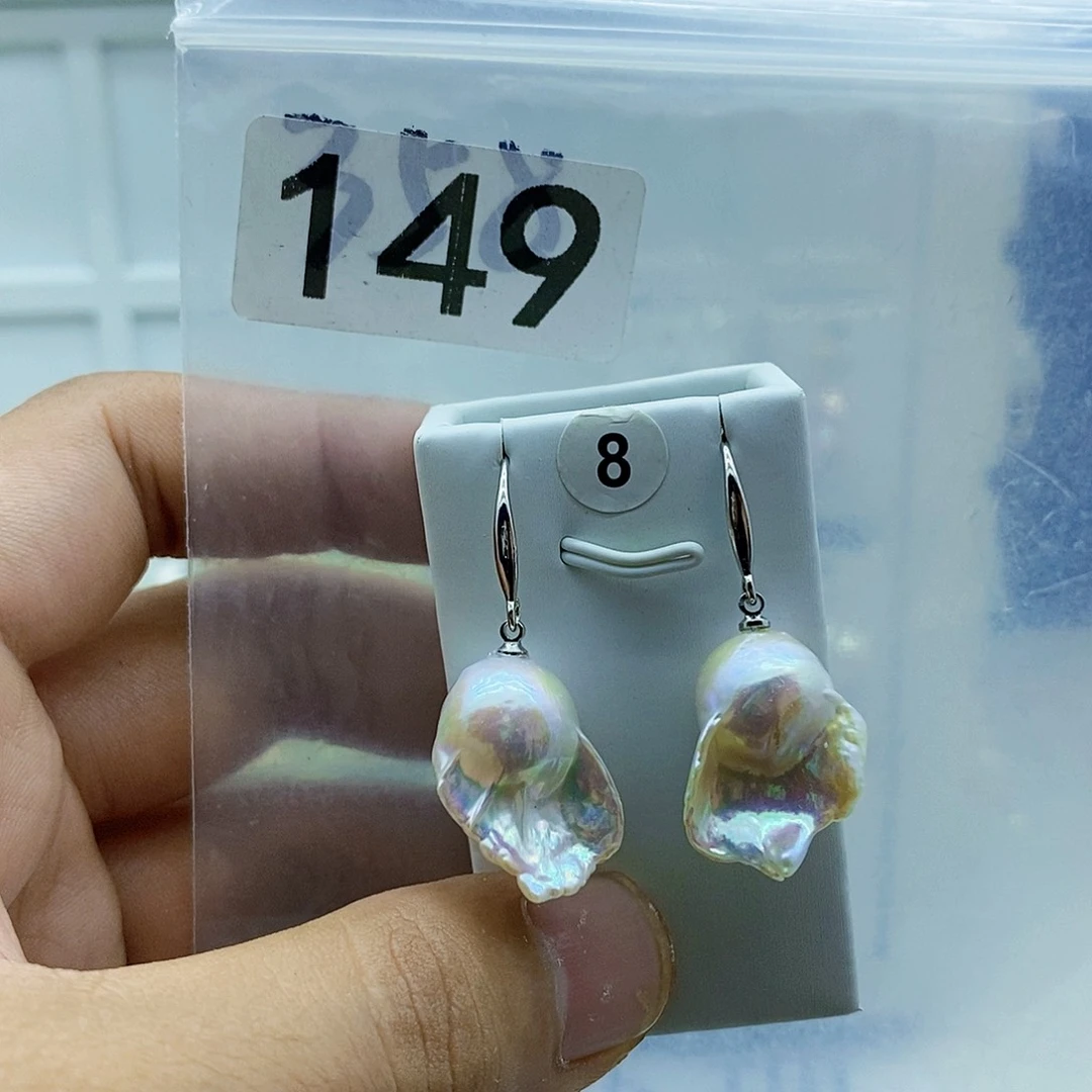 淡水珍珠合金颈饰