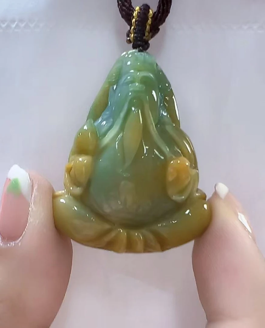 天然翡翠A货孤品吊坠123