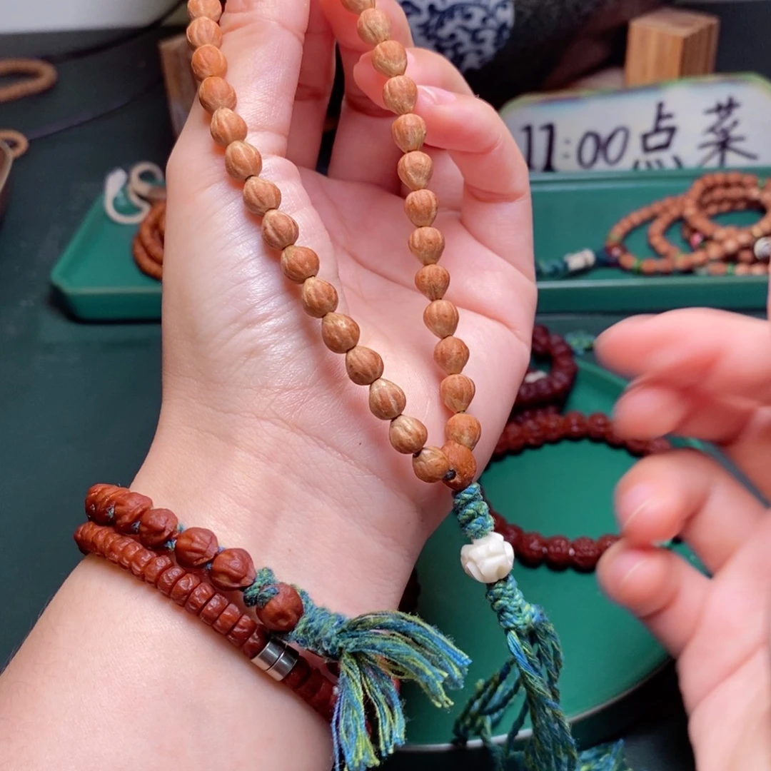 柏香籽/百香籽吊坠149.9莲花