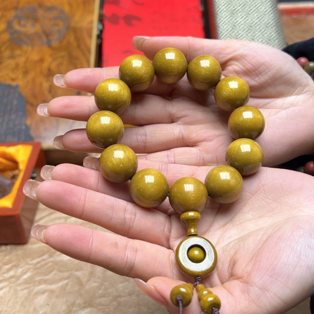 大叶紫檀（黑酸枝木类）