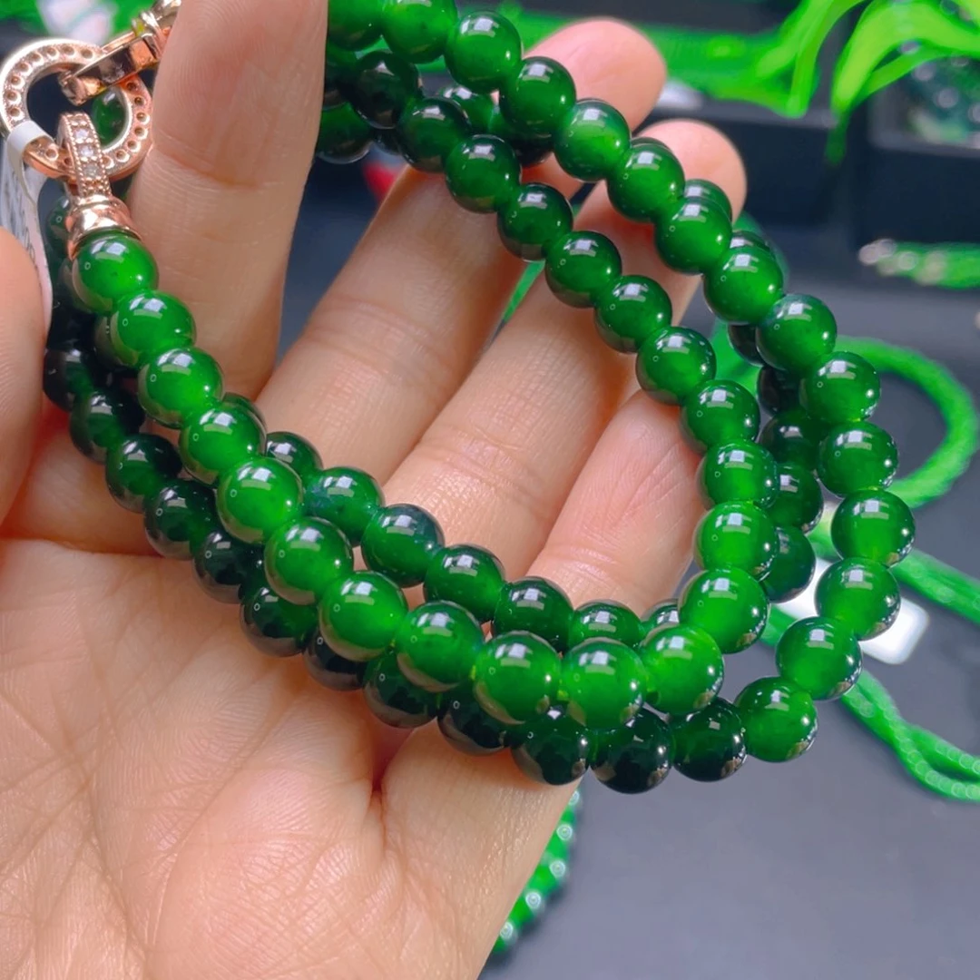 翡翠颈饰未镶嵌，1