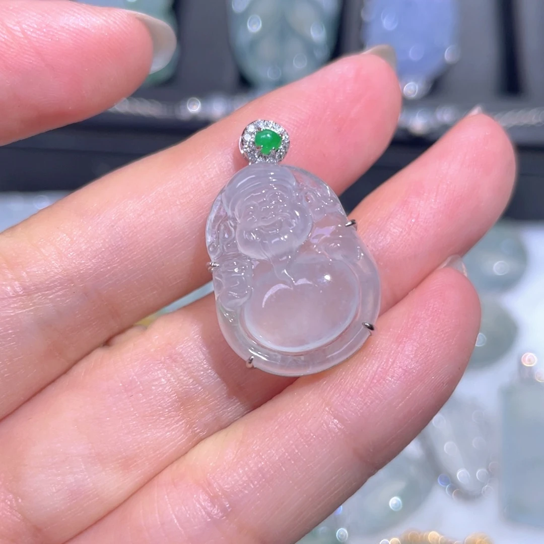 颈饰18K金镶嵌翡翠翡翠