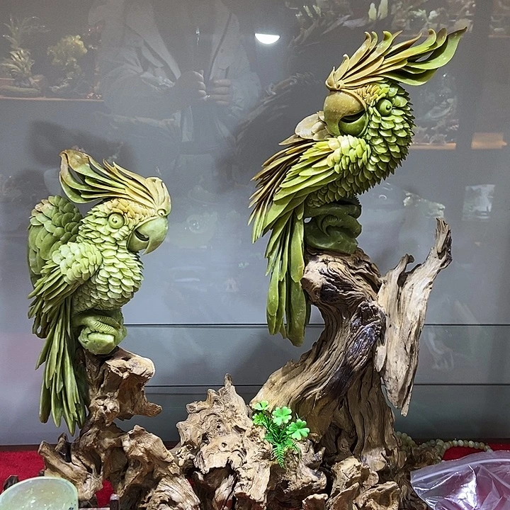 蛇纹石玉（覆膜）合金珠宝奇石