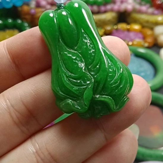 翡翠未镶嵌挂件翡翠