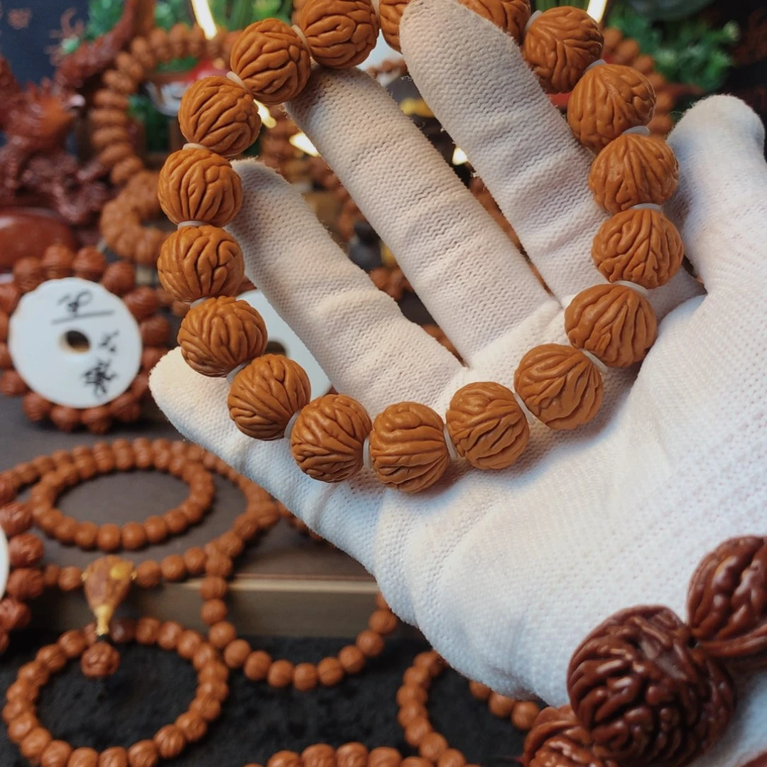 桃核吊坠秦岭龙纹