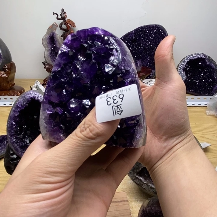 未镶嵌紫晶大型摆件（非配饰）方****）
