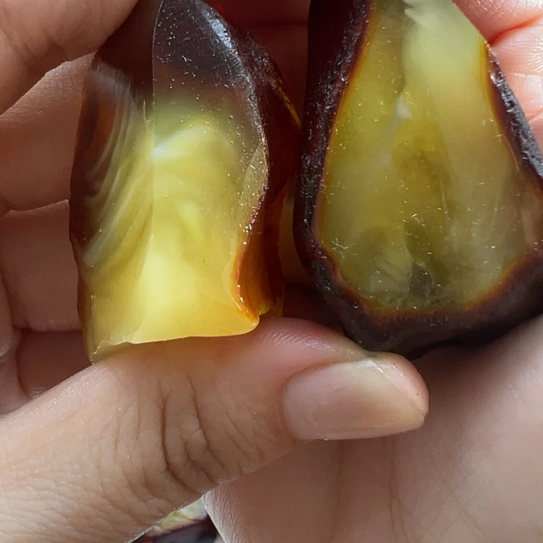 万***琬定制琥珀蜜蜡定制