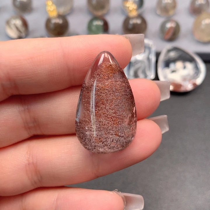 未镶嵌颈饰水晶水晶