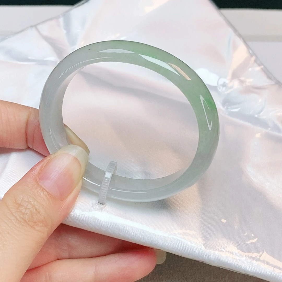 未镶嵌手镯翡翠贵妃52