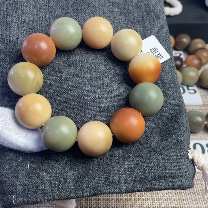 菩提根/象牙果吊坠哈**贝