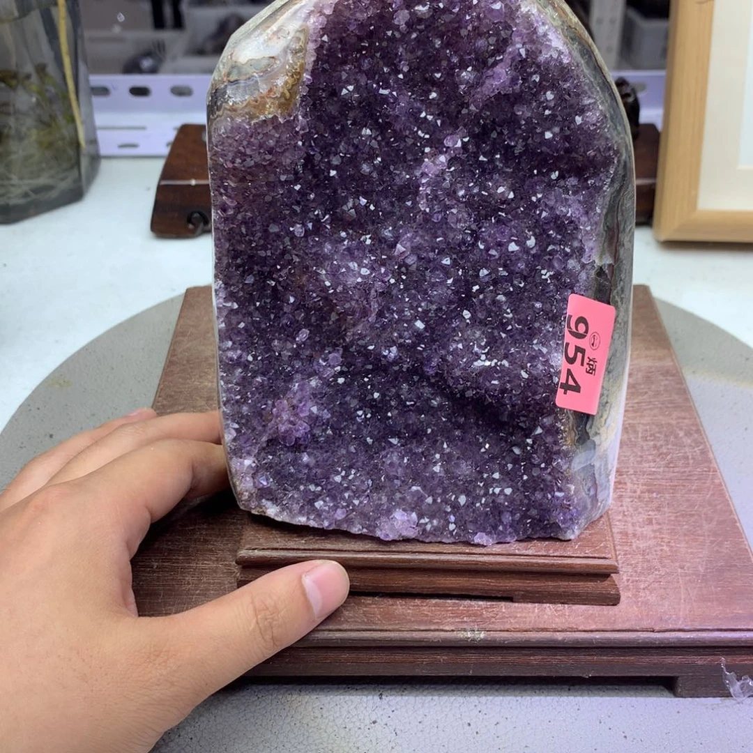 未镶嵌水晶大型摆件（非配饰）