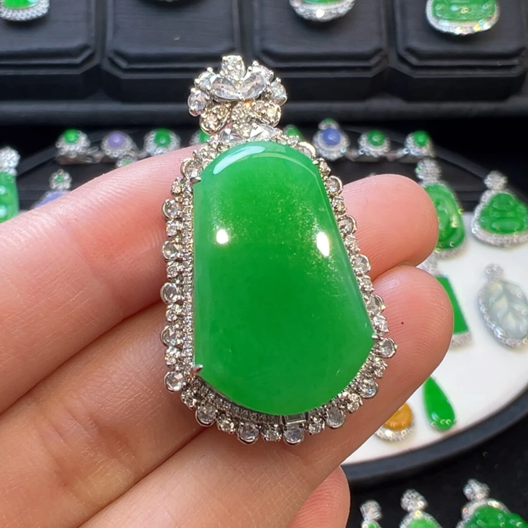 翡翠吊坠(不含链)18K金镶嵌收到货48小时鉴赏期