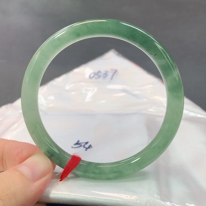 翡翠手镯未镶嵌0537号