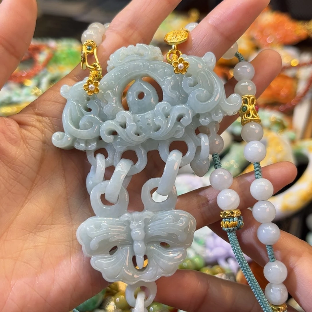 翡翠颈饰未镶嵌待编款