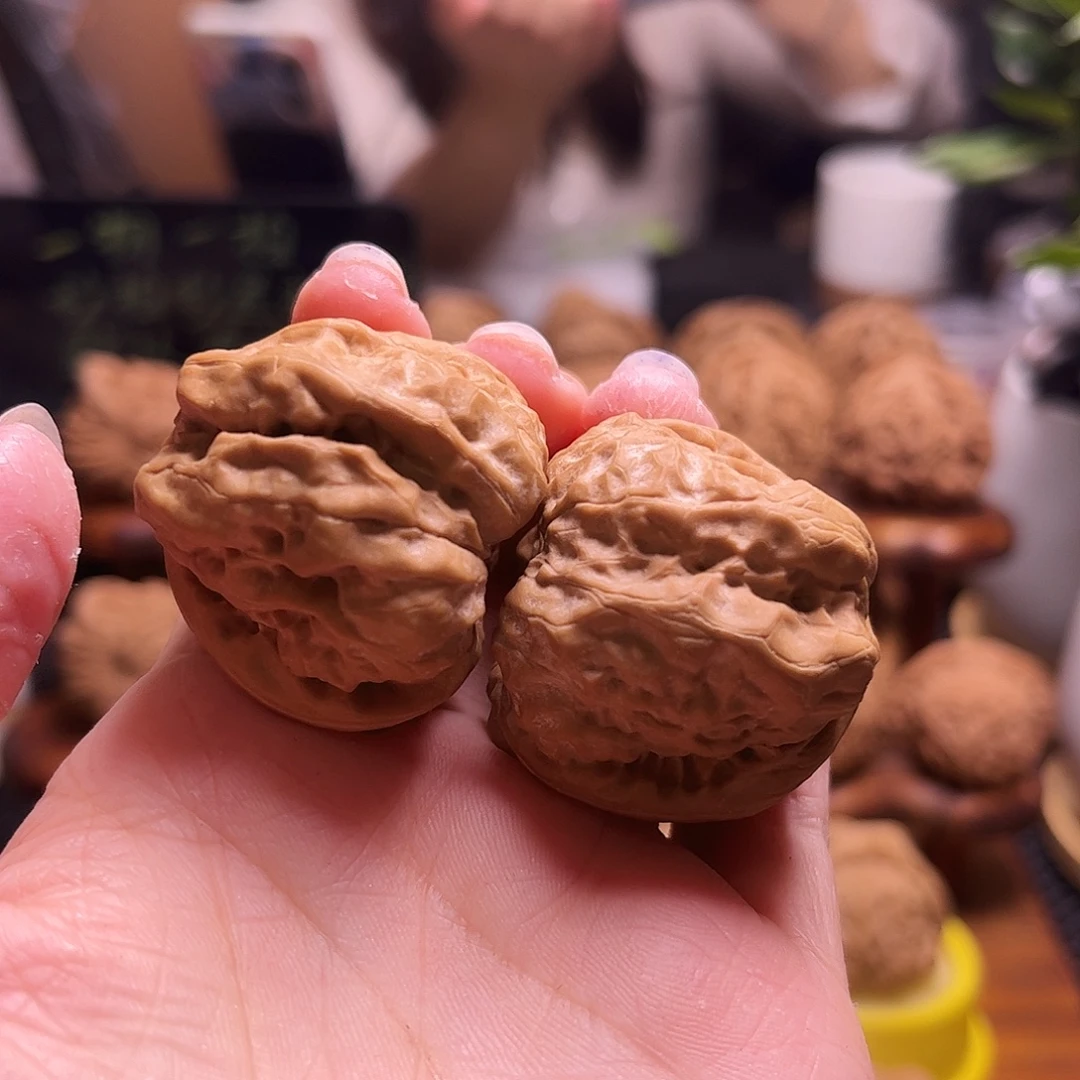 用***6把件文玩核桃37白茬蛤蟆90