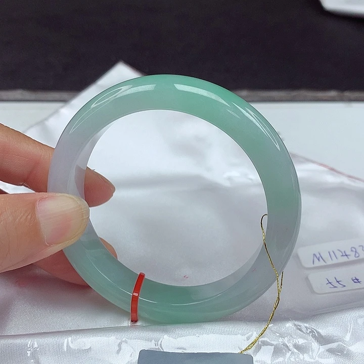翡翠未镶嵌手镯55圈4830