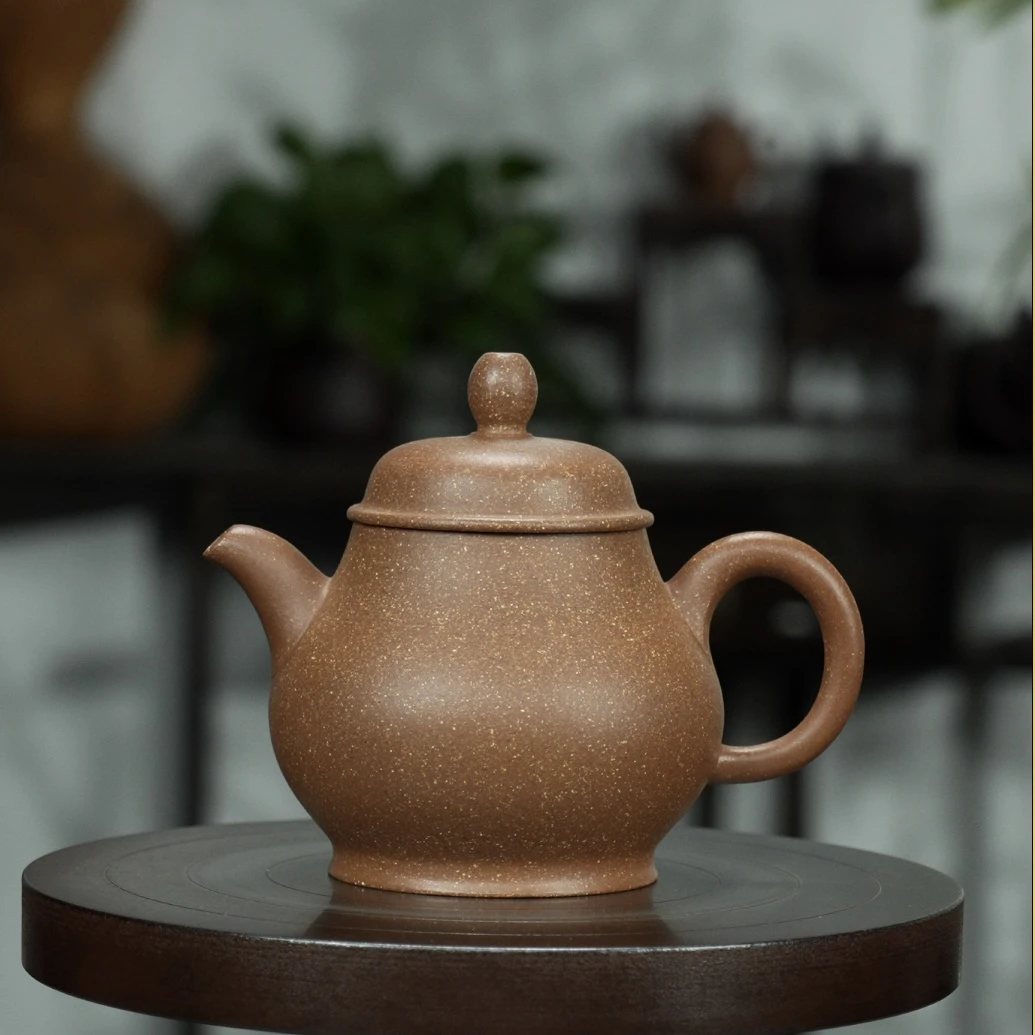 宜兴紫砂壶蟹黄段潘壶